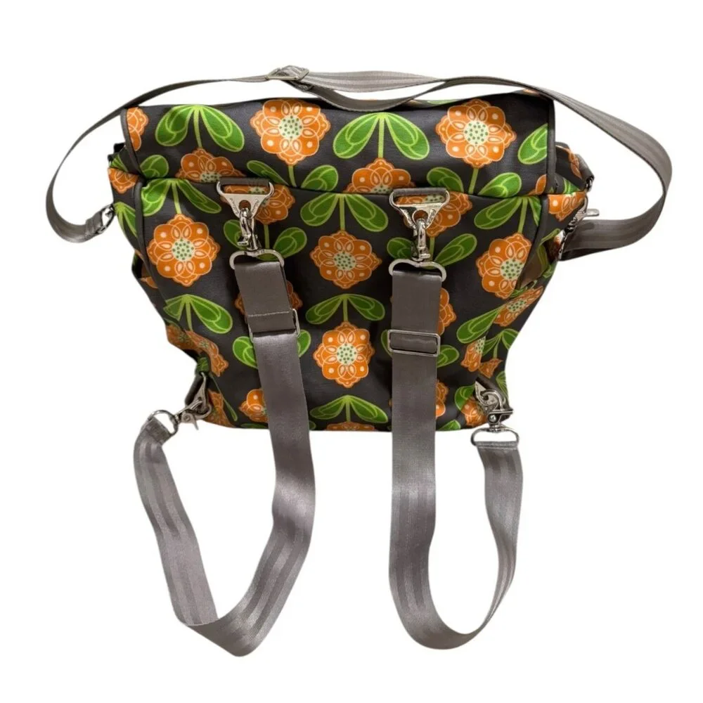 Petunia‎ Pickle Bottom Boxy Backpack Convertible Diaper Bag Floral Print Baby